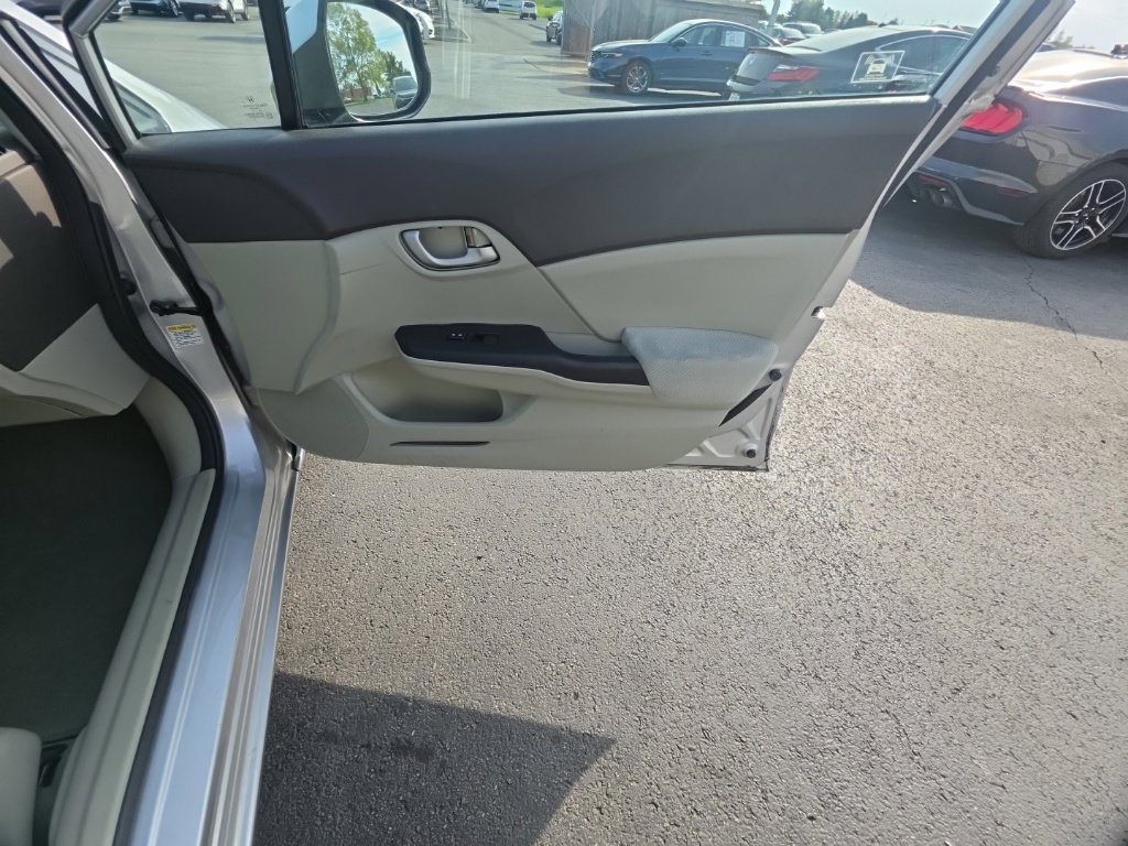 Used 2012 Honda Civic LX image 28