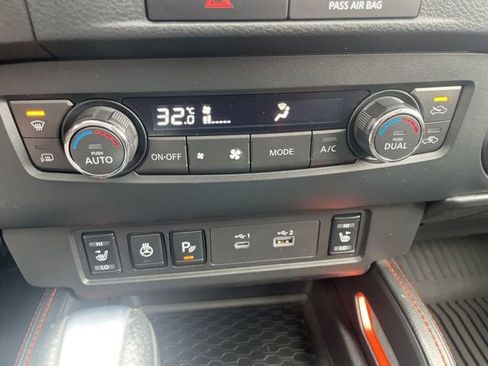Used 2022 Nissan Frontier S AWD/4WD image 32