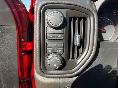 Used 2022 Chevrolet Silverado 1500 Custom w/ Rally Edition AWD/4WD image 16