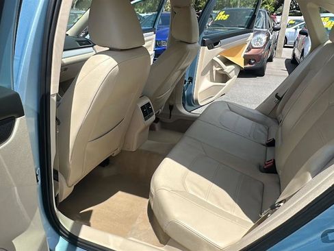 Used 2013 Volkswagen Passat 2.5 SE FWD image 28