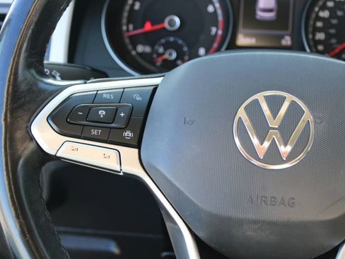 Used 2021 Volkswagen Atlas SE image 12