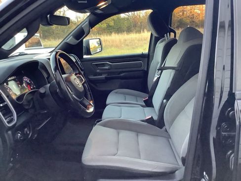 Used 2022 RAM 1500 Lone Star image 32