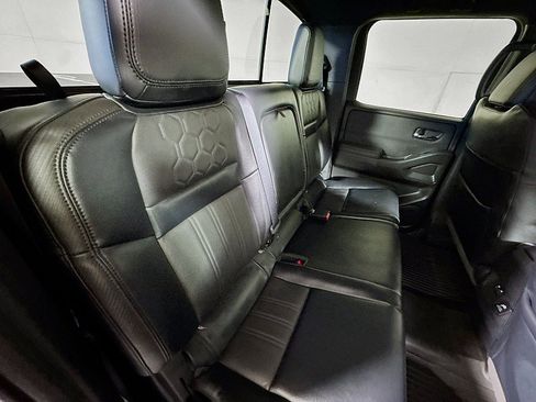 Certified 2022 Nissan Frontier PRO-4X w/ Pro-4X Premium Package AWD/4WD image 27