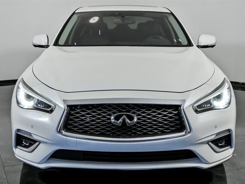 Used 2020 INFINITI Q50 Luxe w/ Essential Package (3.0T Luxe) AWD/4WD image 4