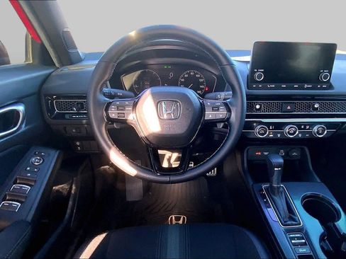 Used 2024 Honda Civic Sport image 6