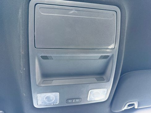 Used 2024 Ford Mustang Coupe RWD image 32