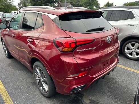 Used 2023 Buick Encore GX Select w/ Sport Touring Package FWD image 7