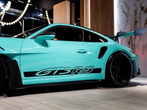 Used 2024 Porsche 911 GT3 RS w/ Weissach Package RWD image 16