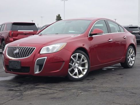 Used 2013 Buick Regal GS image 2