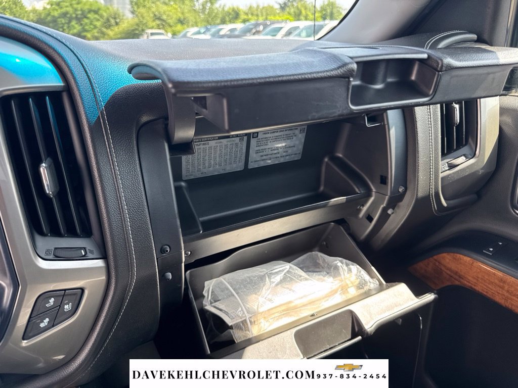 Used 2018 Chevrolet Silverado 2500 High Country w/ Duramax Plus Package AWD/4WD image 21