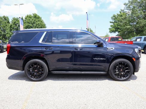 Used 2022 GMC Yukon SLE RWD image 6