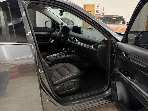 Used 2024 MAZDA CX-5 AWD 2.5 S w/ Premium Package image 17