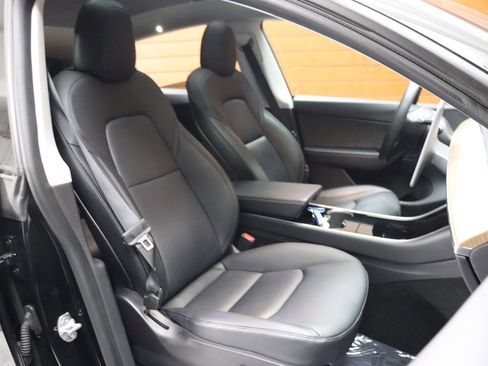 Used 2021 Tesla Model Y Long Range image 58