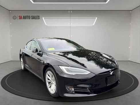 Used 2019 Tesla Model S Standard Range image 7