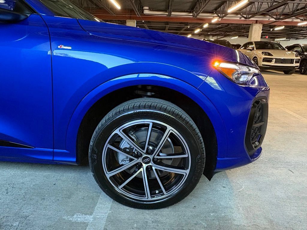 New 2026 Audi Q5 Premium Plus AWD/4WD image 11