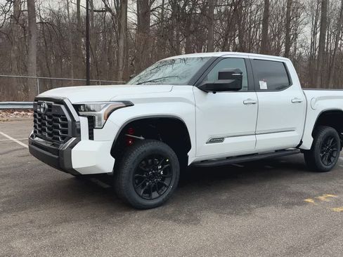New 2026 Toyota Tundra Platinum image 4