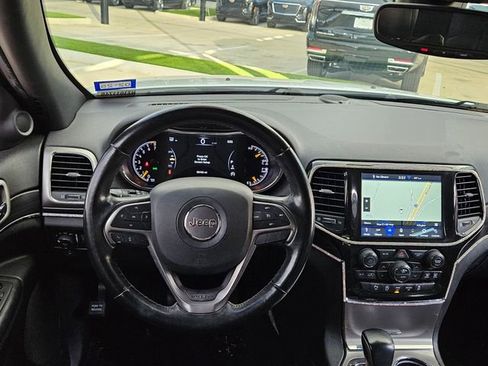 Used 2021 Jeep Grand Cherokee Limited w/ Luxury Group II image 13