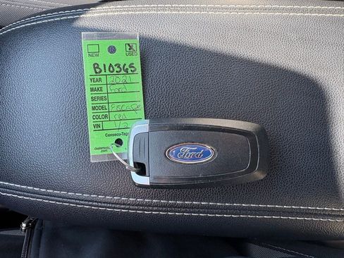 Used 2021 Ford Escape SE w/ Convenience Package image 29
