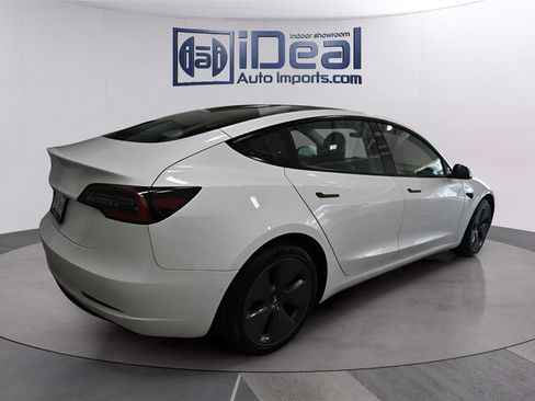 Used 2022 Tesla Model 3 Long Range AWD/4WD image 5