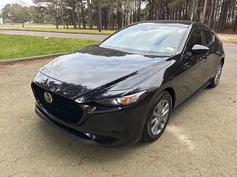 Used 2023 MAZDA MAZDA3 s image 7