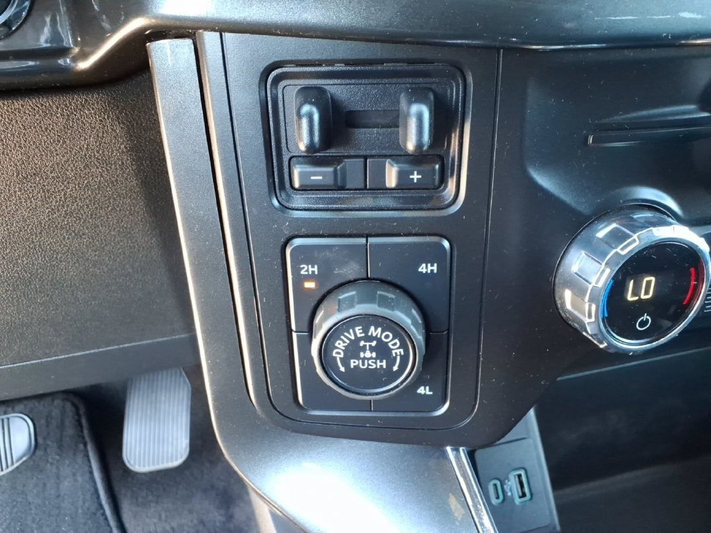 Used 2021 Ford F150 XLT w/ Equipment Group 302A High AWD/4WD image 27