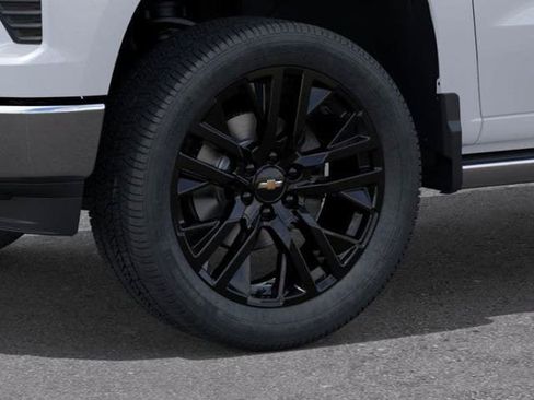 New 2026 Chevrolet Silverado 1500 LTZ w/ LTZ Premium Package AWD/4WD image 9