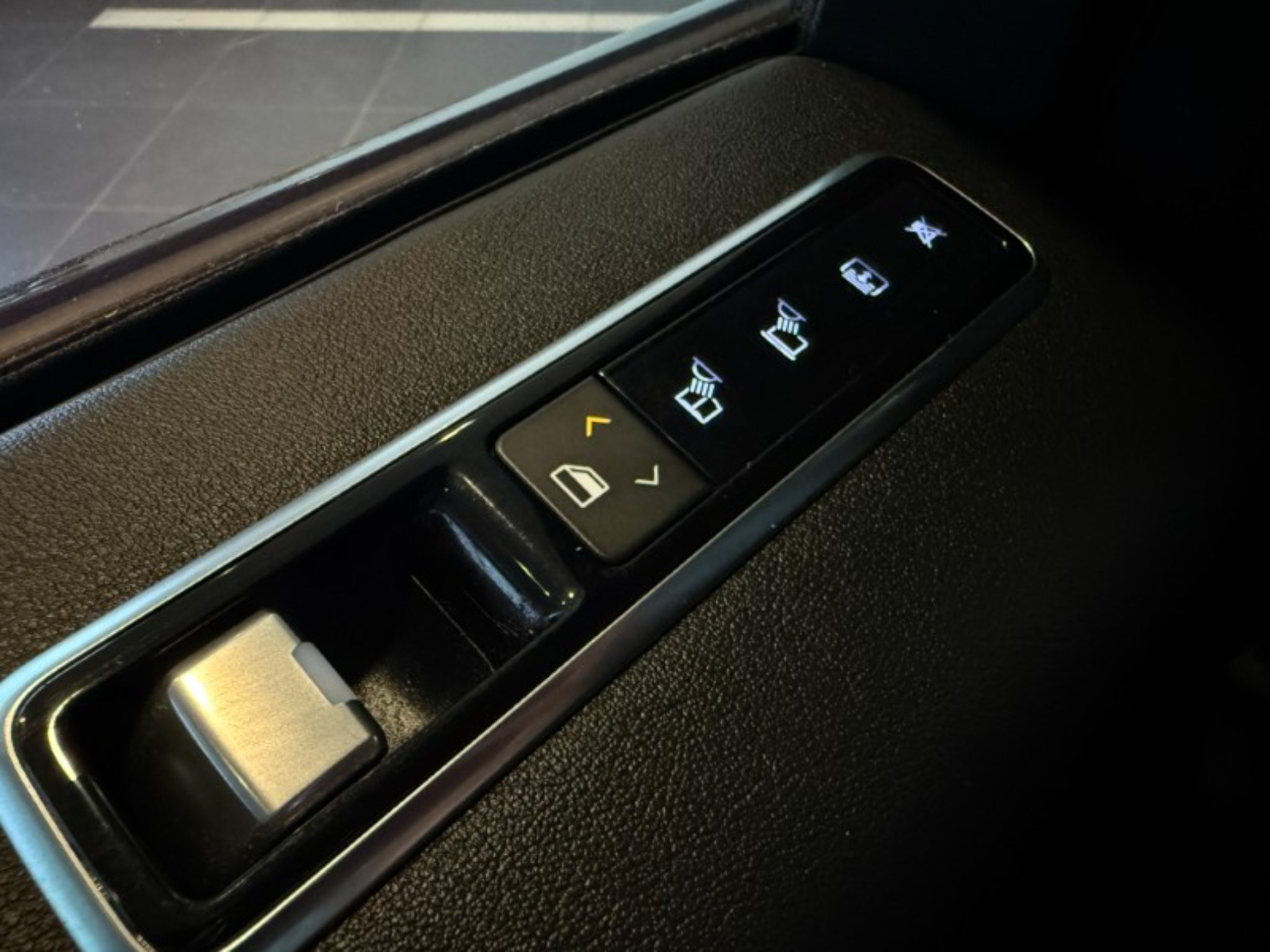 Used 2021 Land Rover Range Rover Westminster Edition AWD/4WD image 42
