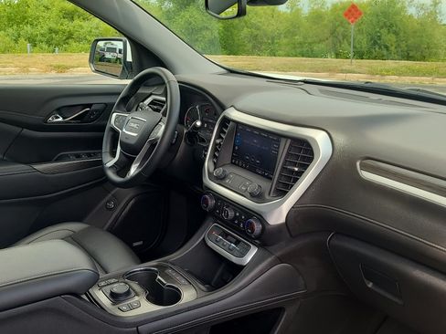 Used 2023 GMC Acadia SLT AWD/4WD image 28