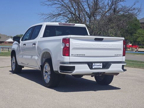 Used 2022 Chevrolet Silverado 1500 Custom RWD image 6