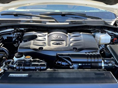 Certified 2024 INFINITI QX80 Sensory AWD/4WD image 13