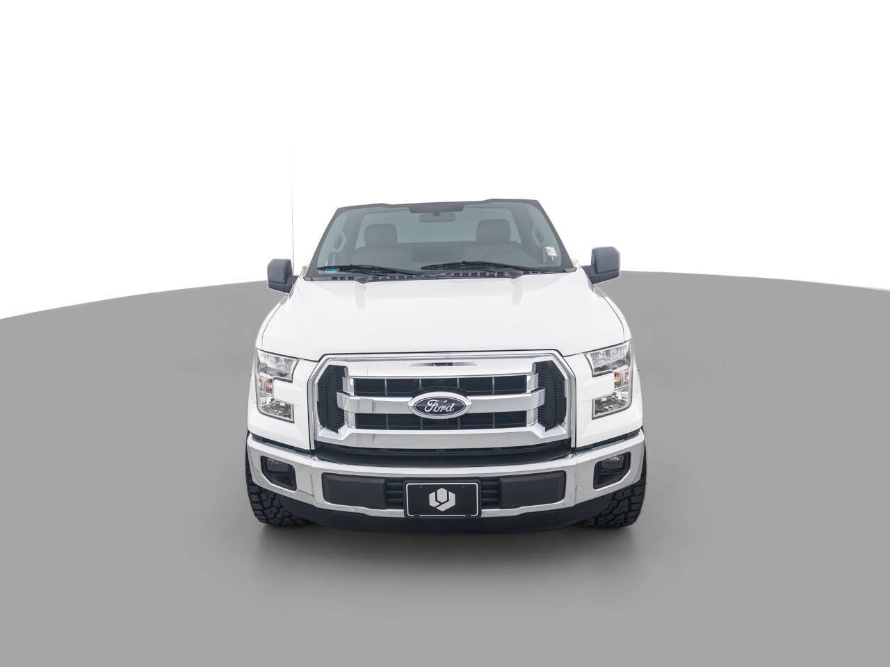 Used 2016 Ford F150 XL w/ Equipment Group 101A Mid RWD image 2