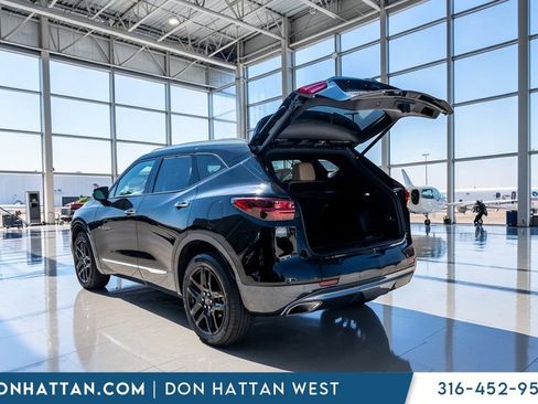 Used 2023 Chevrolet Blazer Premier w/ Driver Confidence II Package image 29