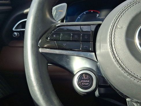 Used 2023 Maserati Grecale GT image 22