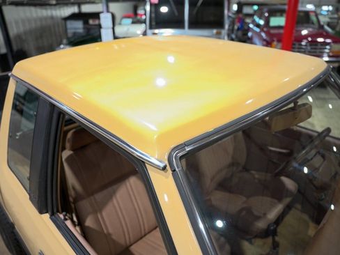 Used 1986 Nissan Pickup 4x4 King Cab image 19