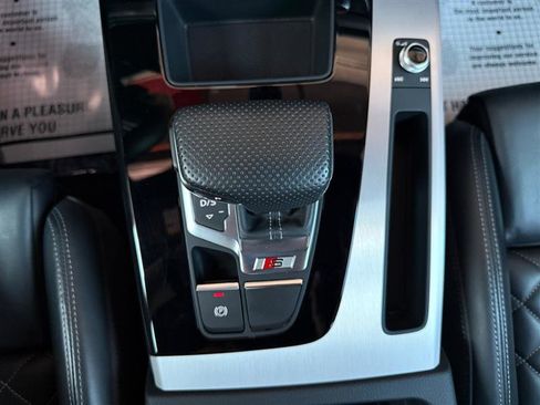 Used 2021 Audi SQ5 Premium Plus w/ Premium Plus Package image 23