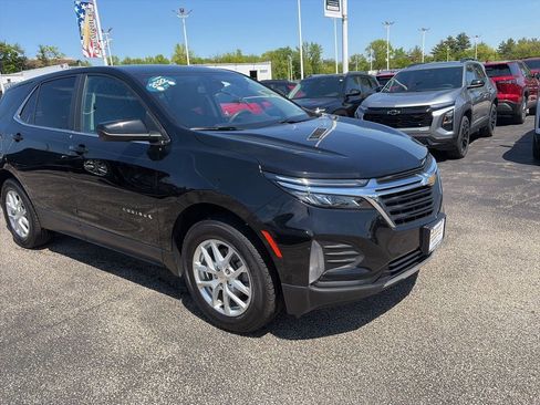 Certified 2022 Chevrolet Equinox LT AWD/4WD image 3
