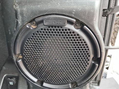 Used 2013 Jeep Wrangler Unlimited Rubicon AWD/4WD image 24