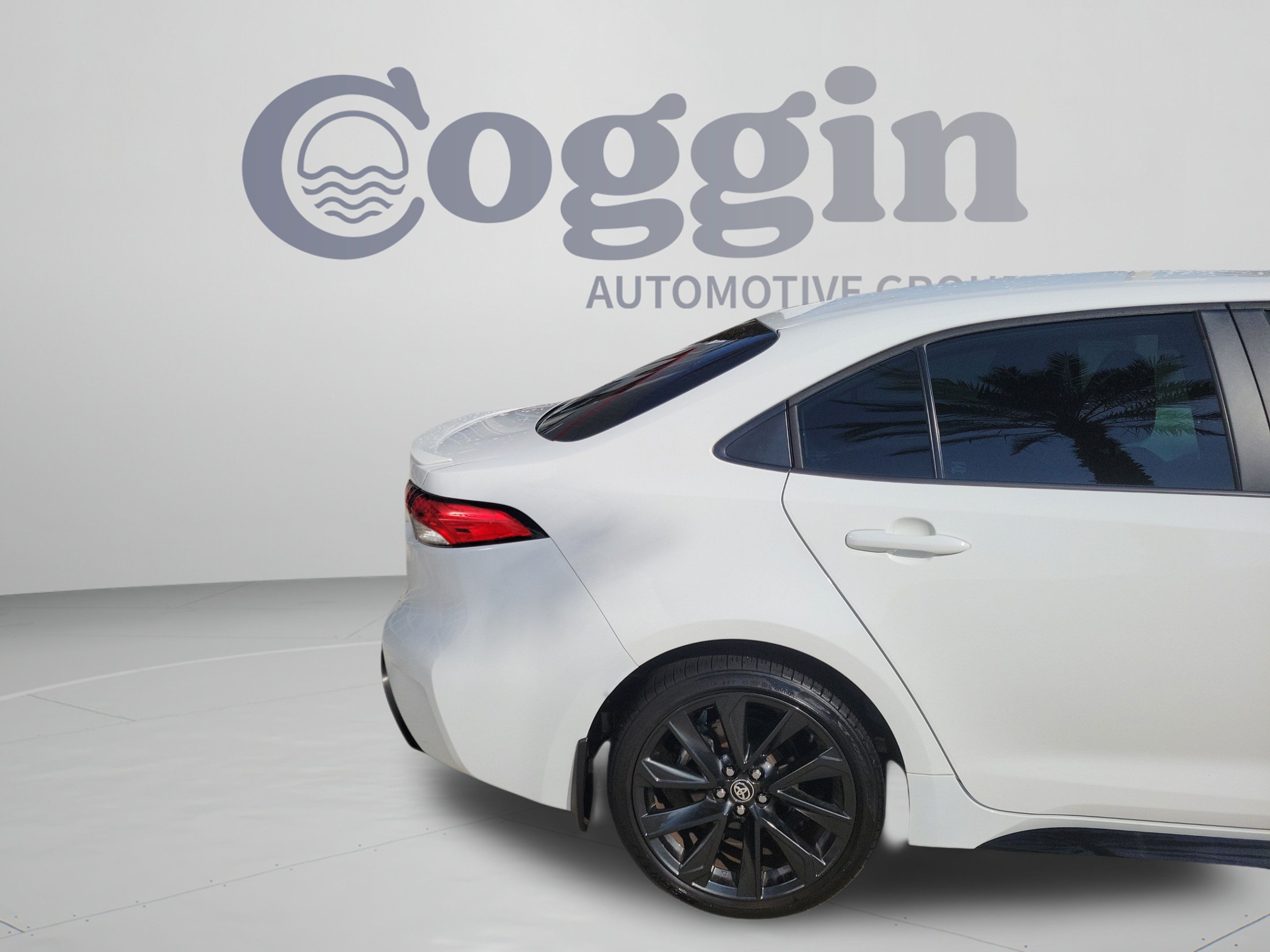 Certified 2025 Toyota Corolla SE FWD image 34