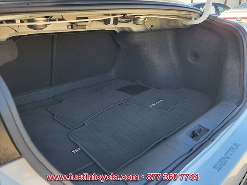 Used 2024 Nissan Sentra S image 12
