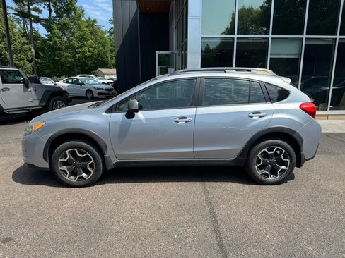 Used 2014 Subaru Crosstrek 2.0i Premium w/ Popular Package #2 AWD/4WD image 2