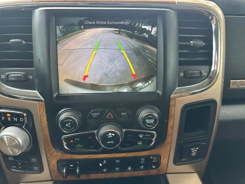 Used 2016 RAM 1500 Laramie Longhorn w/ Convenience Group AWD/4WD image 19