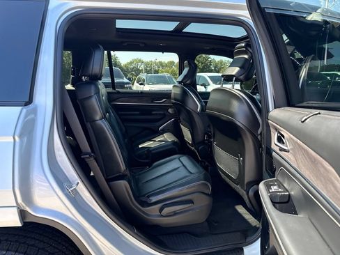 Certified 2021 Jeep Grand Cherokee L Overland w/ Luxury Tech Group IV AWD/4WD image 29