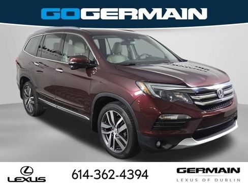Used 2017 Honda Pilot Touring image 5