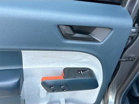 Used 2023 Ford Maverick XLT image 27