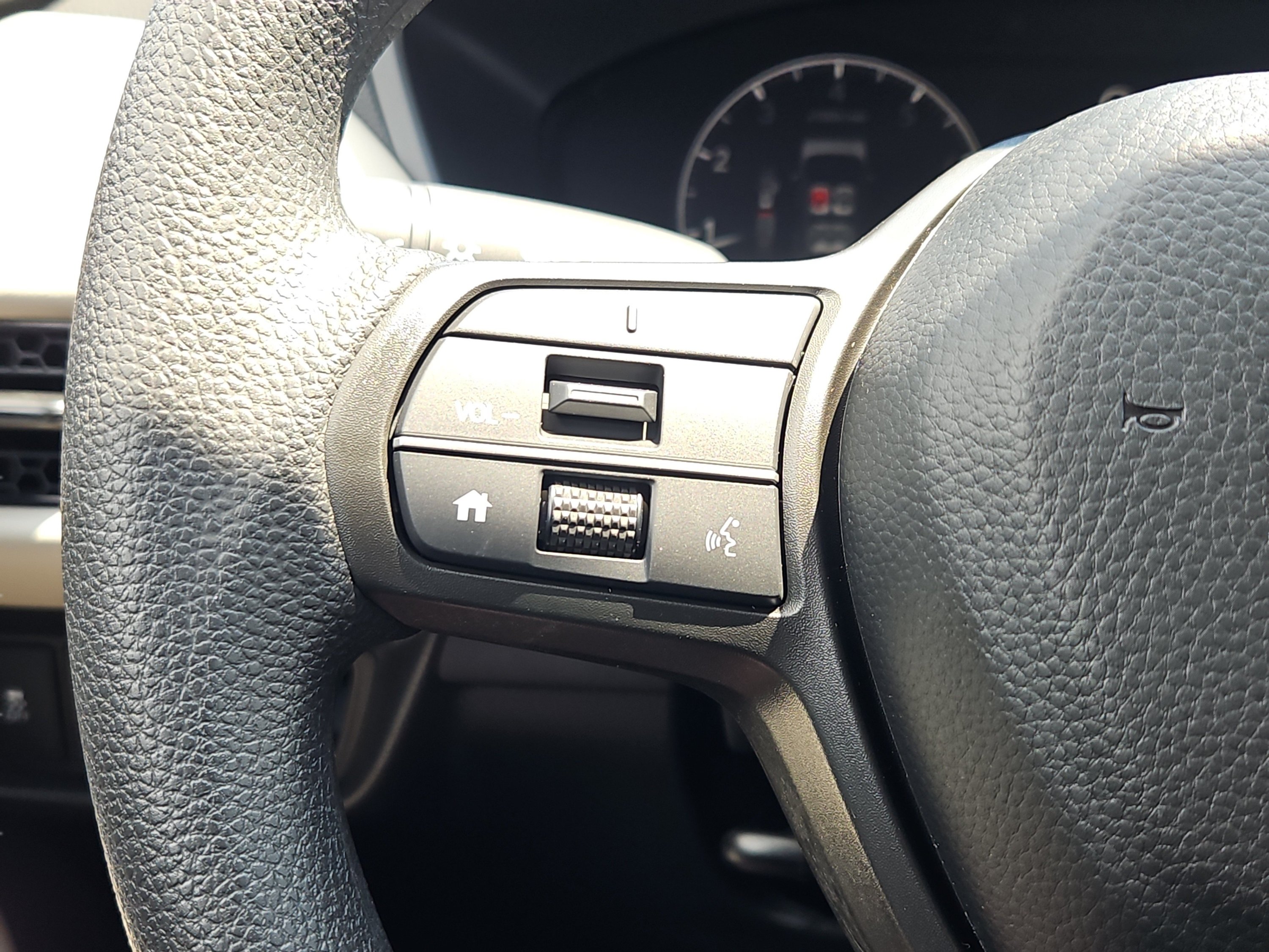 New 2027 Honda HR-V LX image 10