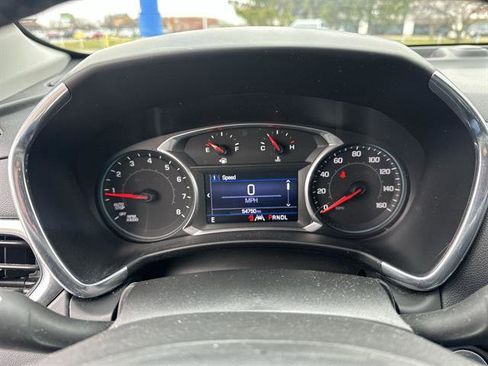 Used 2020 Chevrolet Equinox LT w/ Driver Convenience Package image 33