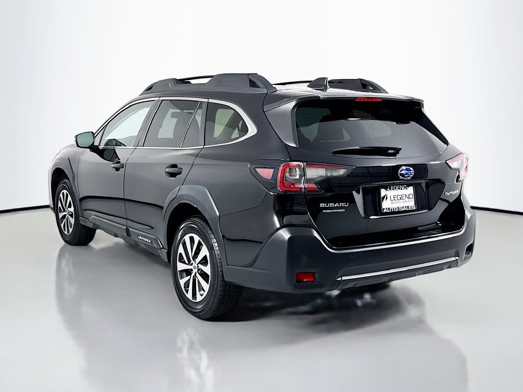 Used 2023 Subaru Outback Premium AWD/4WD image 8