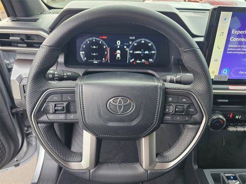 Used 2024 Toyota Tacoma TRD Sport image 22