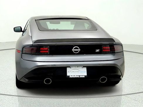 Used 2025 Nissan Z Performance w/ Floor Mat Package RWD image 6