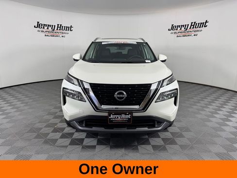 Used 2023 Nissan Rogue SL w/ SL Premium Package image 5